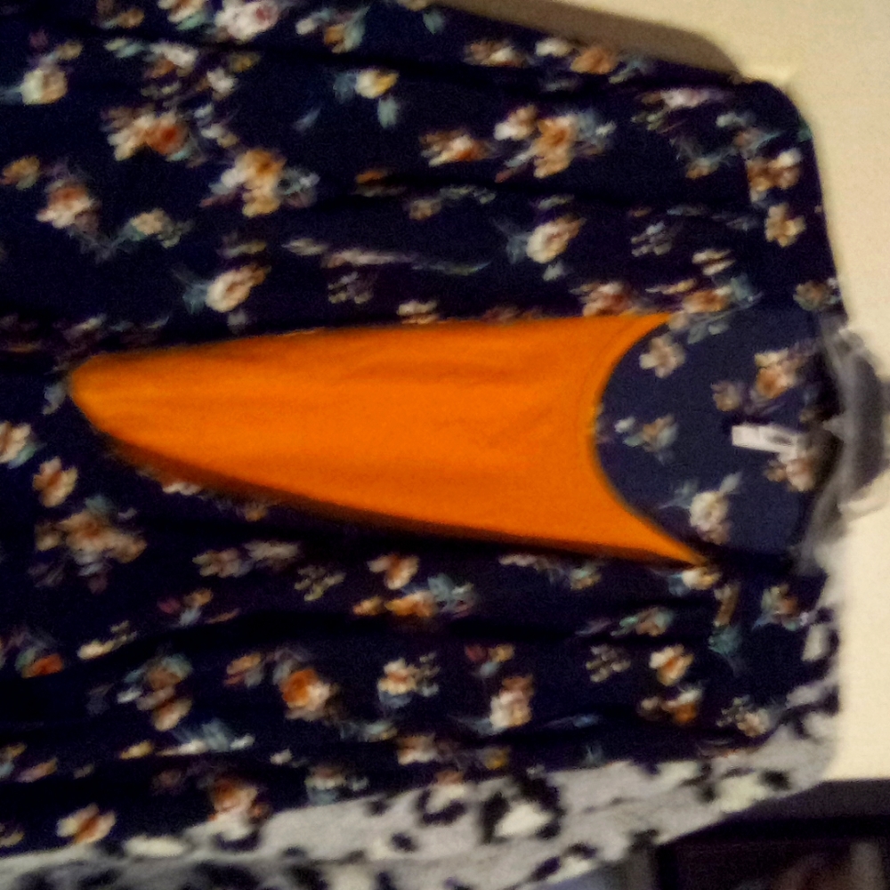 Tanktop with flower pattern blouse